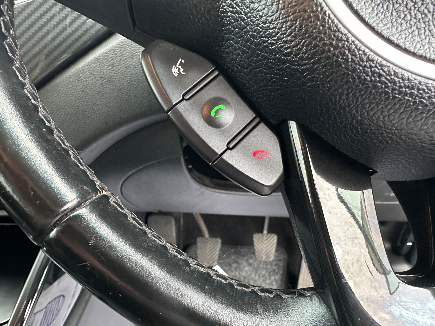 Used Kia Carens for sale - 78116441: Photo 19