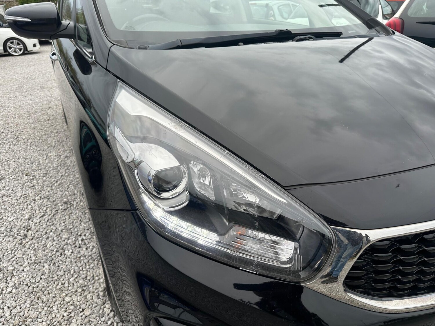 Used Kia Carens for sale - 78116441: Photo 47