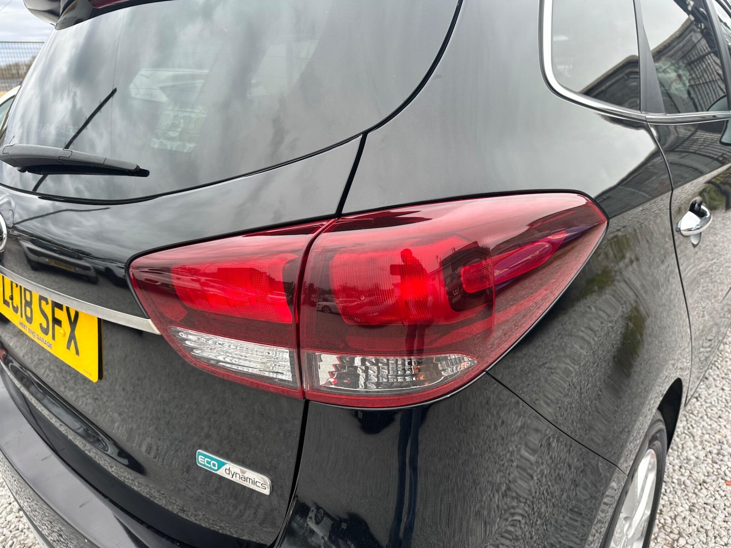 Used Kia Carens for sale - 78116441: Photo 54