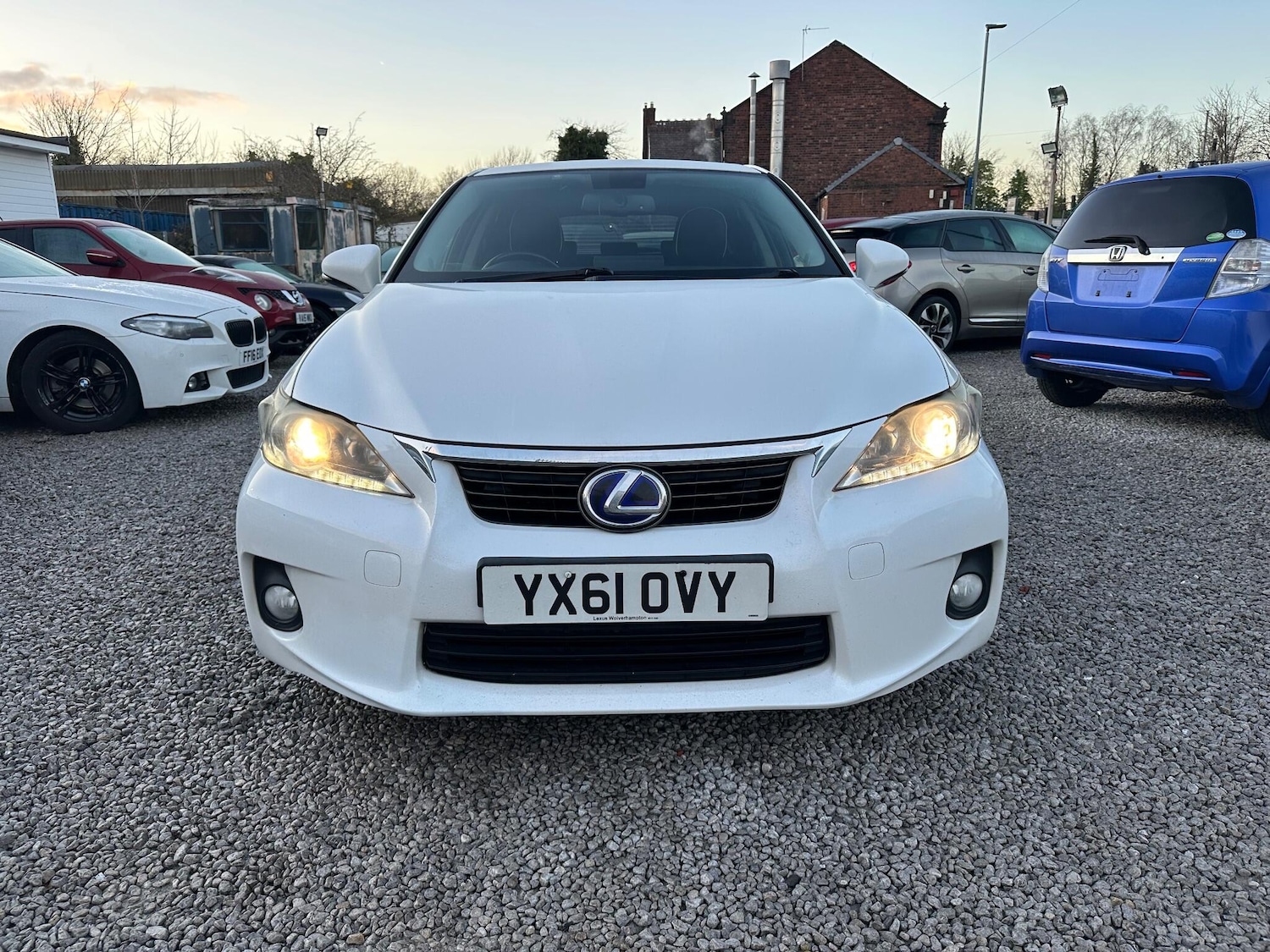 Used Lexus CT 2011 for sale - 76965409: Photo 2