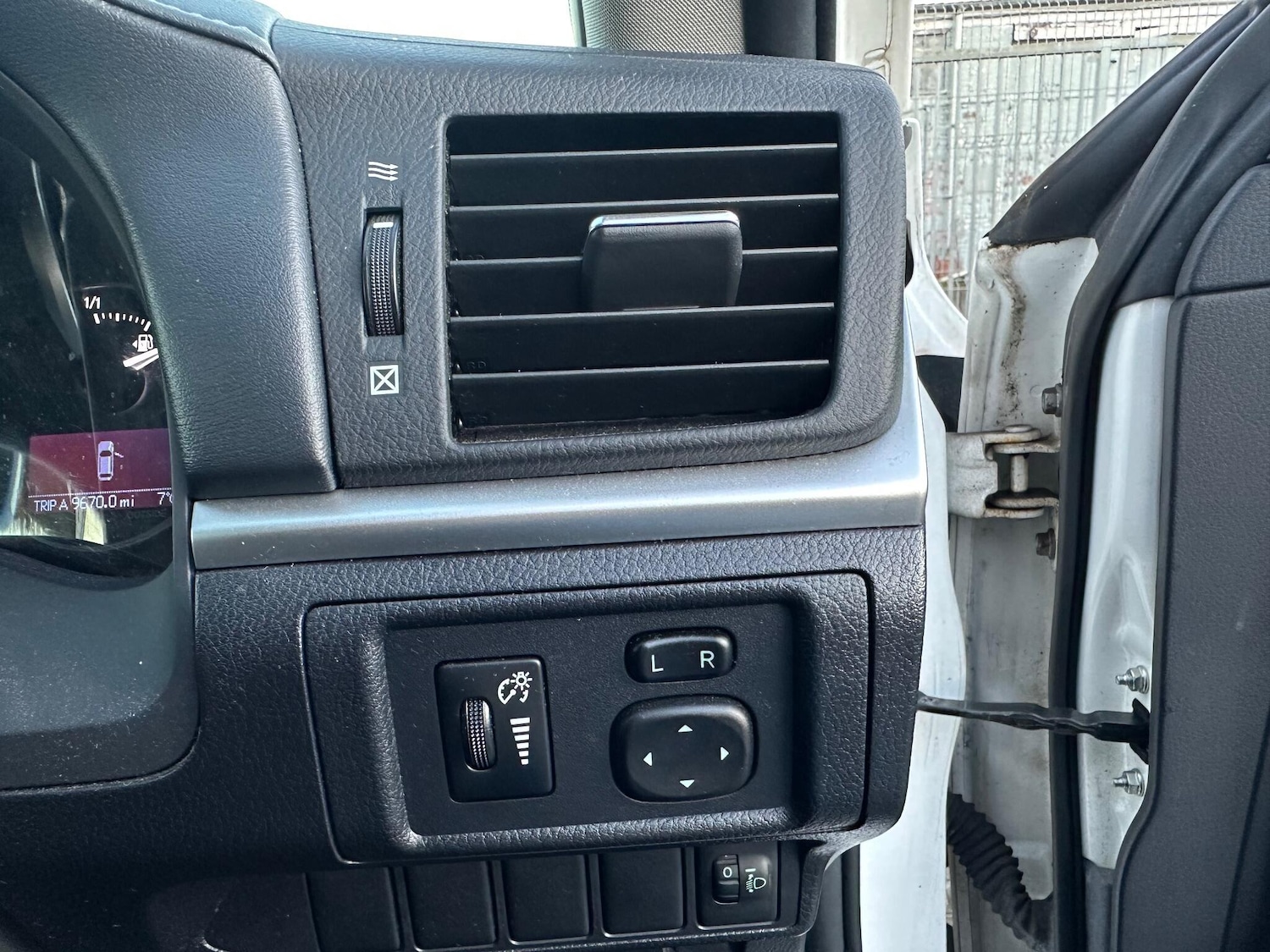 Used Lexus CT 2011 for sale - 76965409: Photo 27