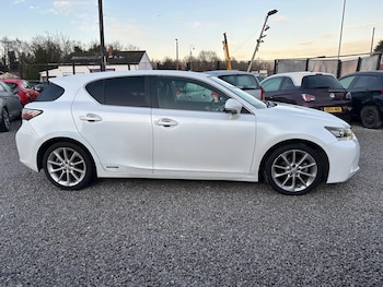 Used Lexus CT 2011 for sale - 76965409: Photo