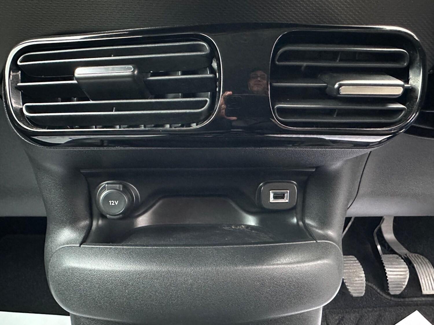 Used Citroen C4 Cactus for sale - 78115064: Photo 37