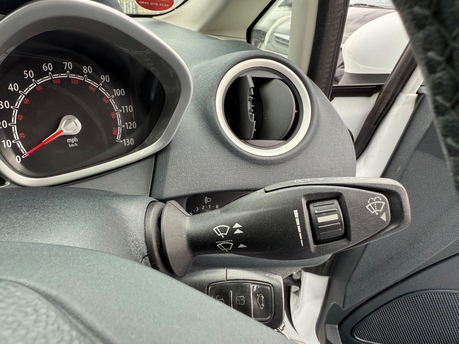 Used Ford Fiesta 2011 for sale - 76137007: Photo 15