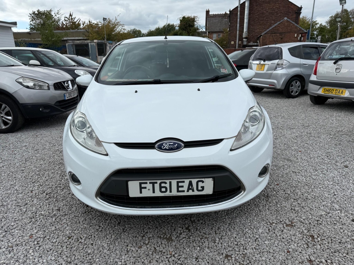 Used Ford Fiesta 2011 for sale - 76137007: Photo 2
