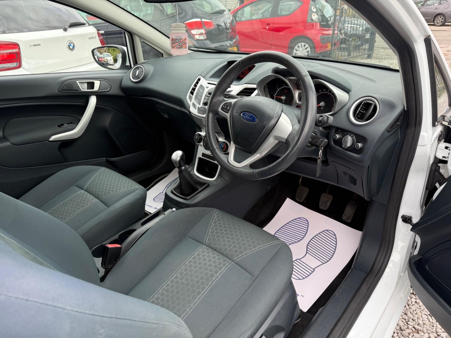 Used Ford Fiesta 2011 for sale - 76137007: Photo 9