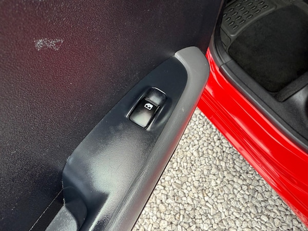 Used Hyundai i10 2010 for sale - 76295956: Photo 29