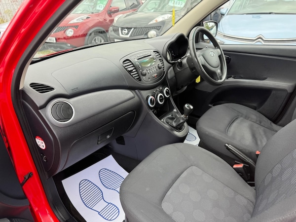 Used Hyundai i10 2010 for sale - 76295956: Photo 9