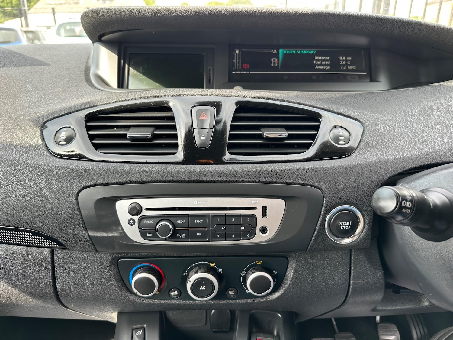 Used Renault Scenic 2013 for sale - 76314812: Photo 15