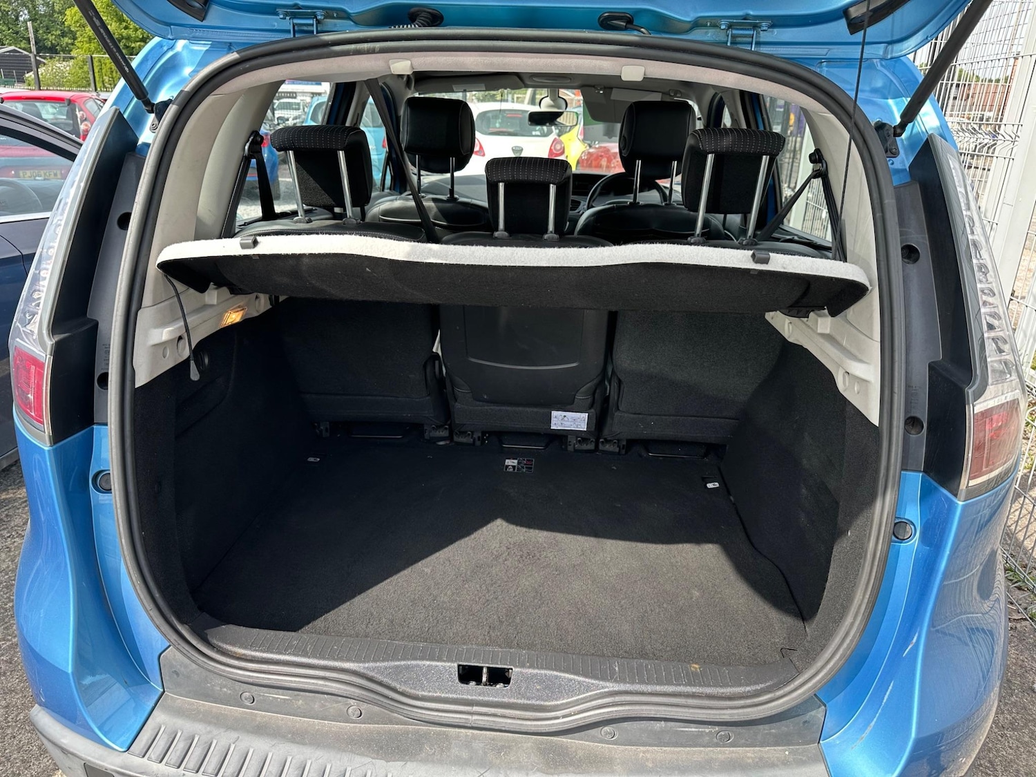 Used Renault Scenic 2013 for sale - 76314812: Photo 24