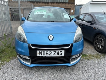 Used Renault Scenic 2013 for sale - 76314812: Photo
