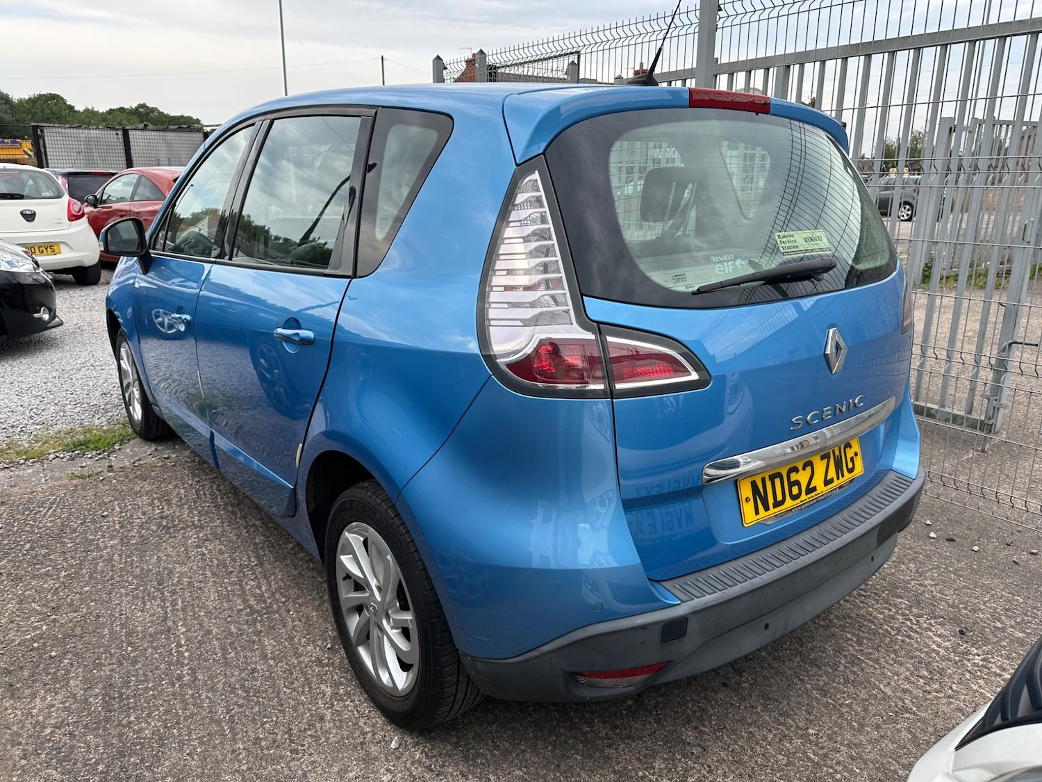 Used Renault Scenic 2013 for sale - 76314812: Photo 4