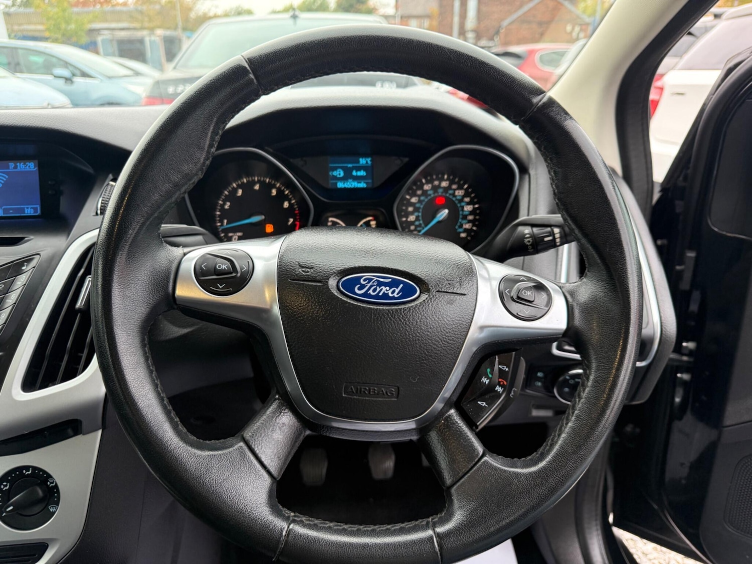 Used Ford Focus for sale - 76996804: Photo 10