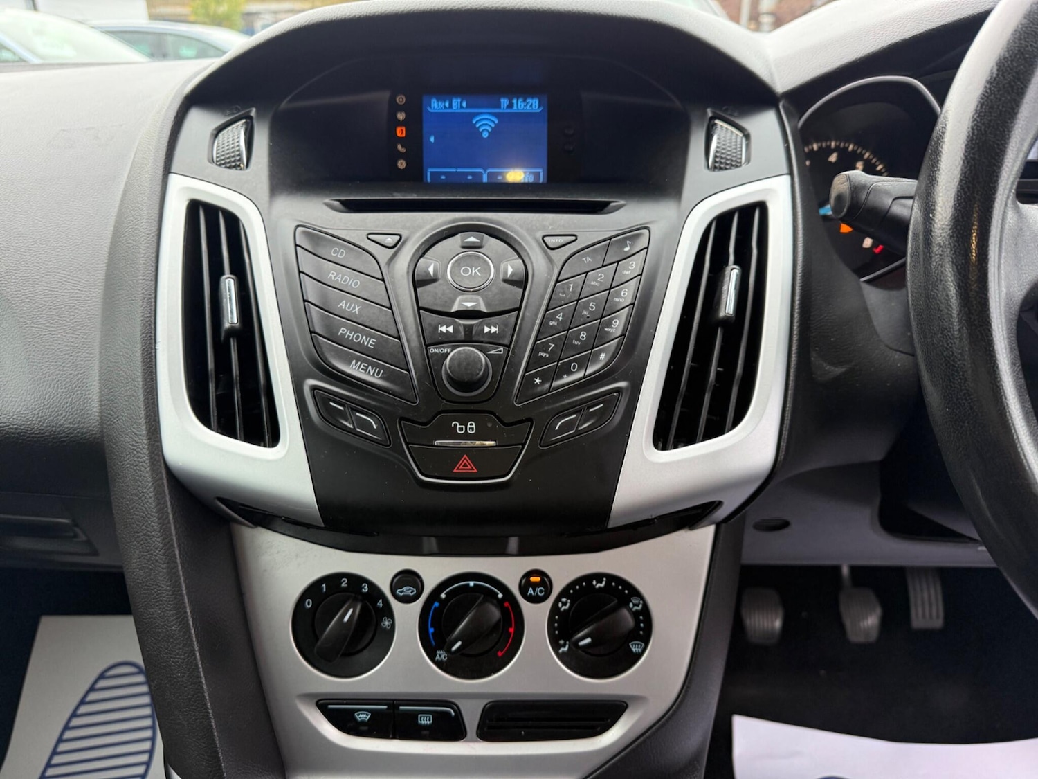 Used Ford Focus for sale - 76996804: Photo 14