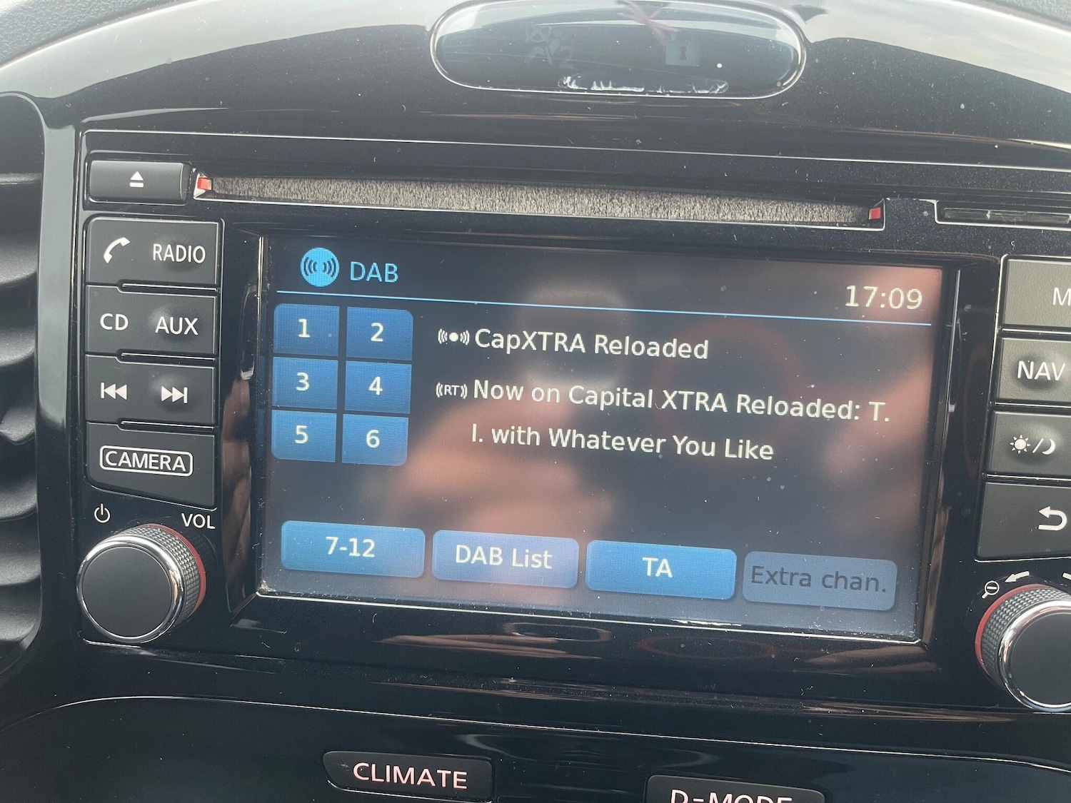 Used Nissan Juke 2015 for sale - 76138635: Photo 22