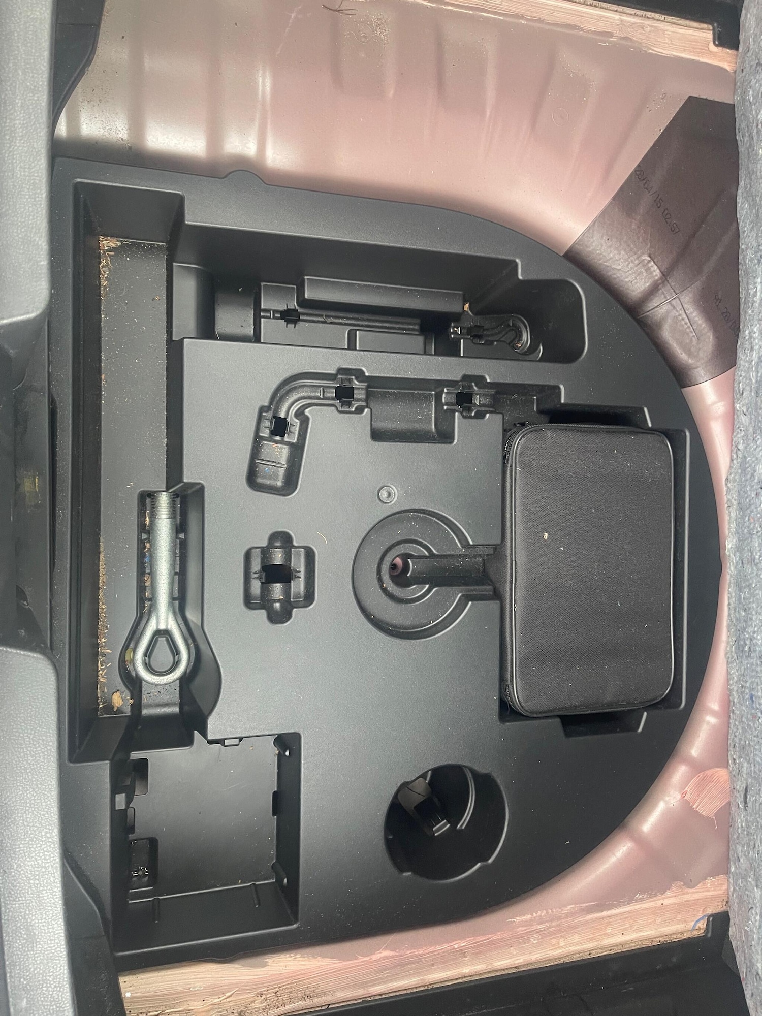 Used Nissan Juke 2015 for sale - 76138635: Photo 48