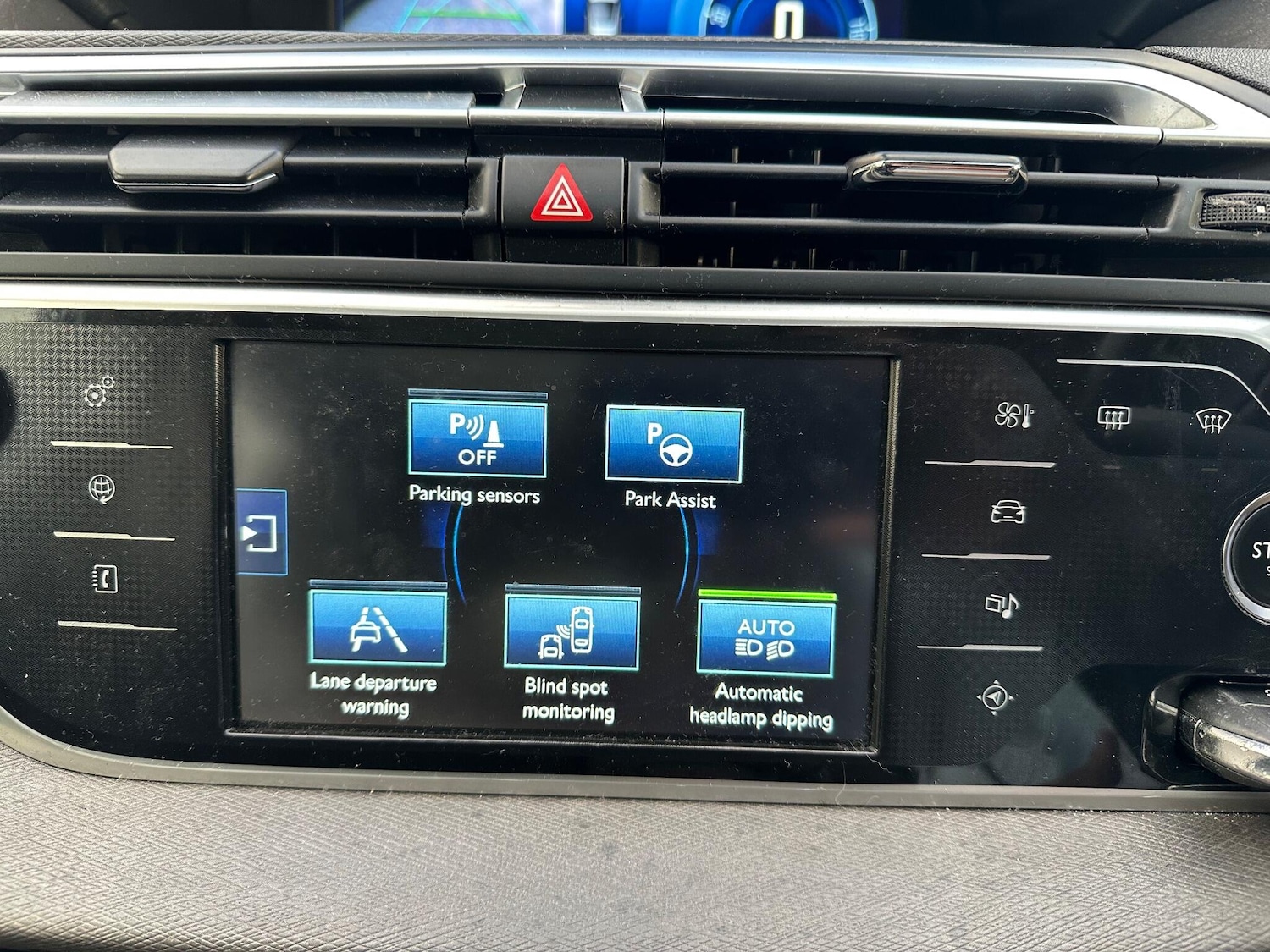 Used Citroen C4 Grand Picasso 2014 for sale - 76592825: Photo 8