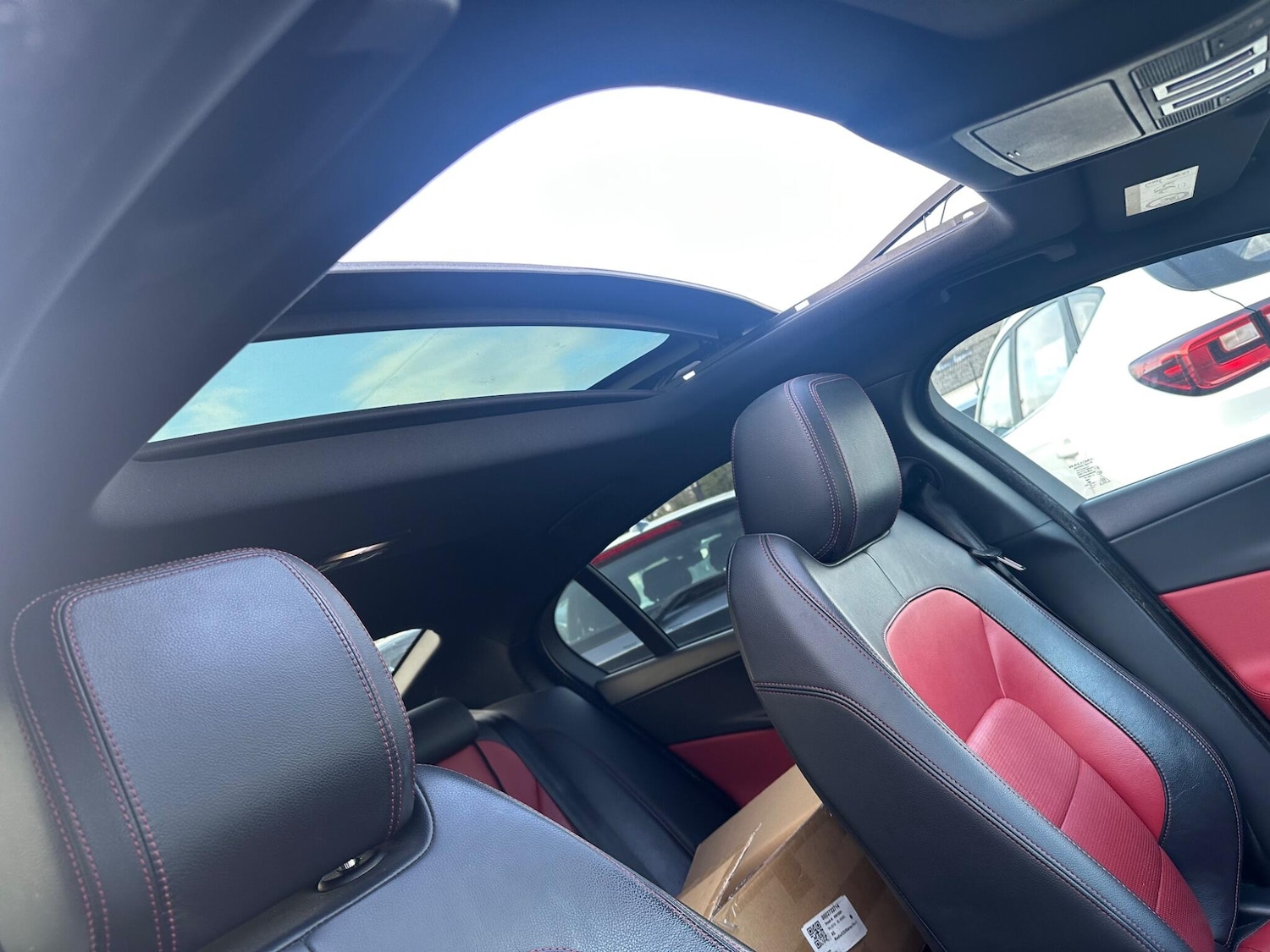 Used Jaguar XE for sale - 78116233: Photo 11