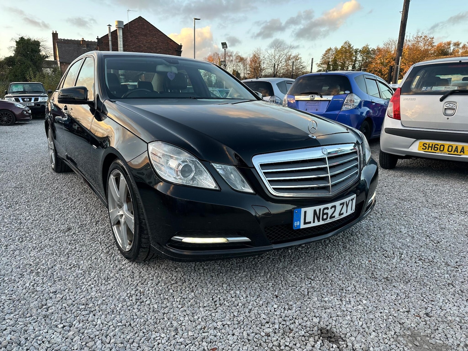 Used Mercedes-Benz E Class 2012 for sale - 76521548: Photo 1