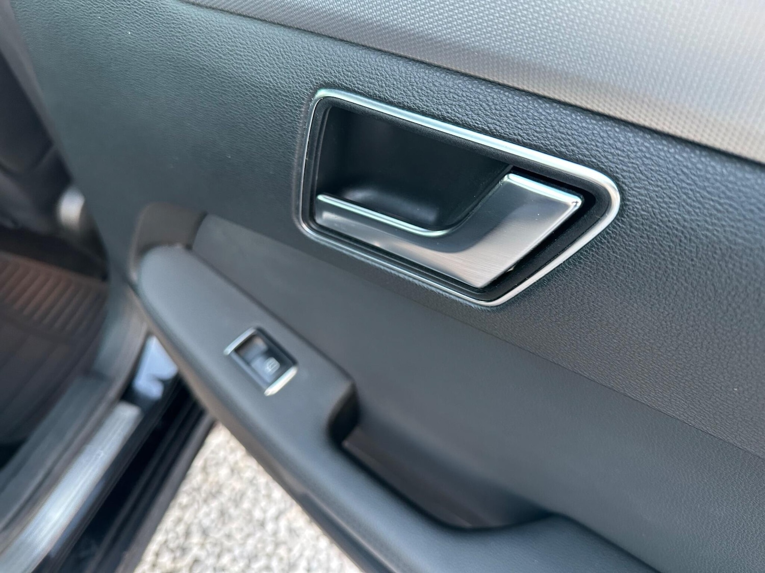 Used Mercedes-Benz E Class 2012 for sale - 76521548: Photo 37