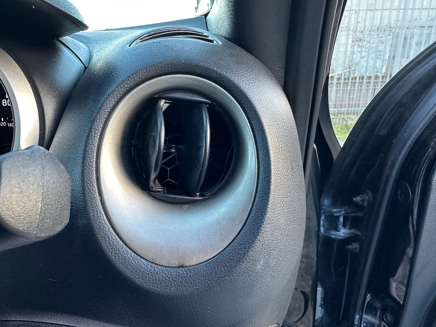 Used Nissan Juke 2012 for sale - 75464090: Photo 31