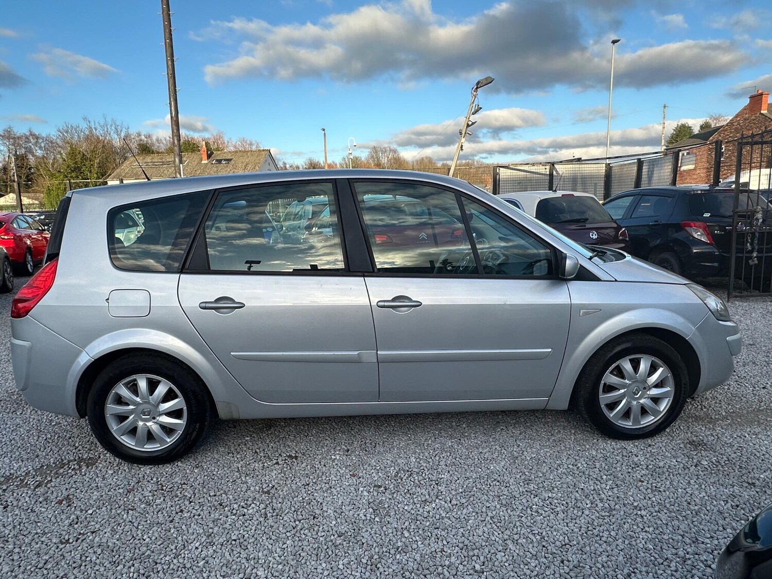 Used Renault Grand Scenic for sale - 78116614: Photo 8