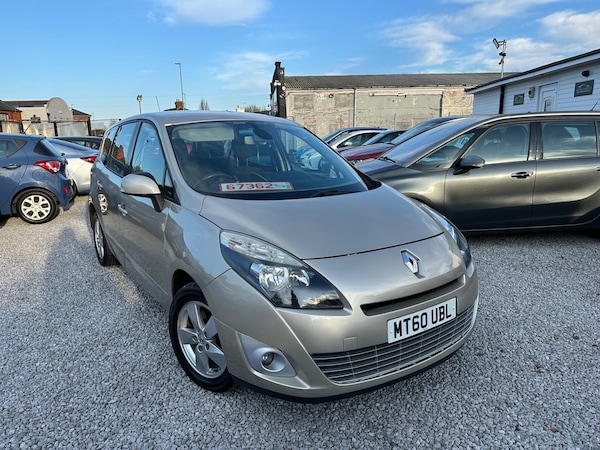 Used Renault Grand Scenic 2011 for sale - 75431660: Photo 1