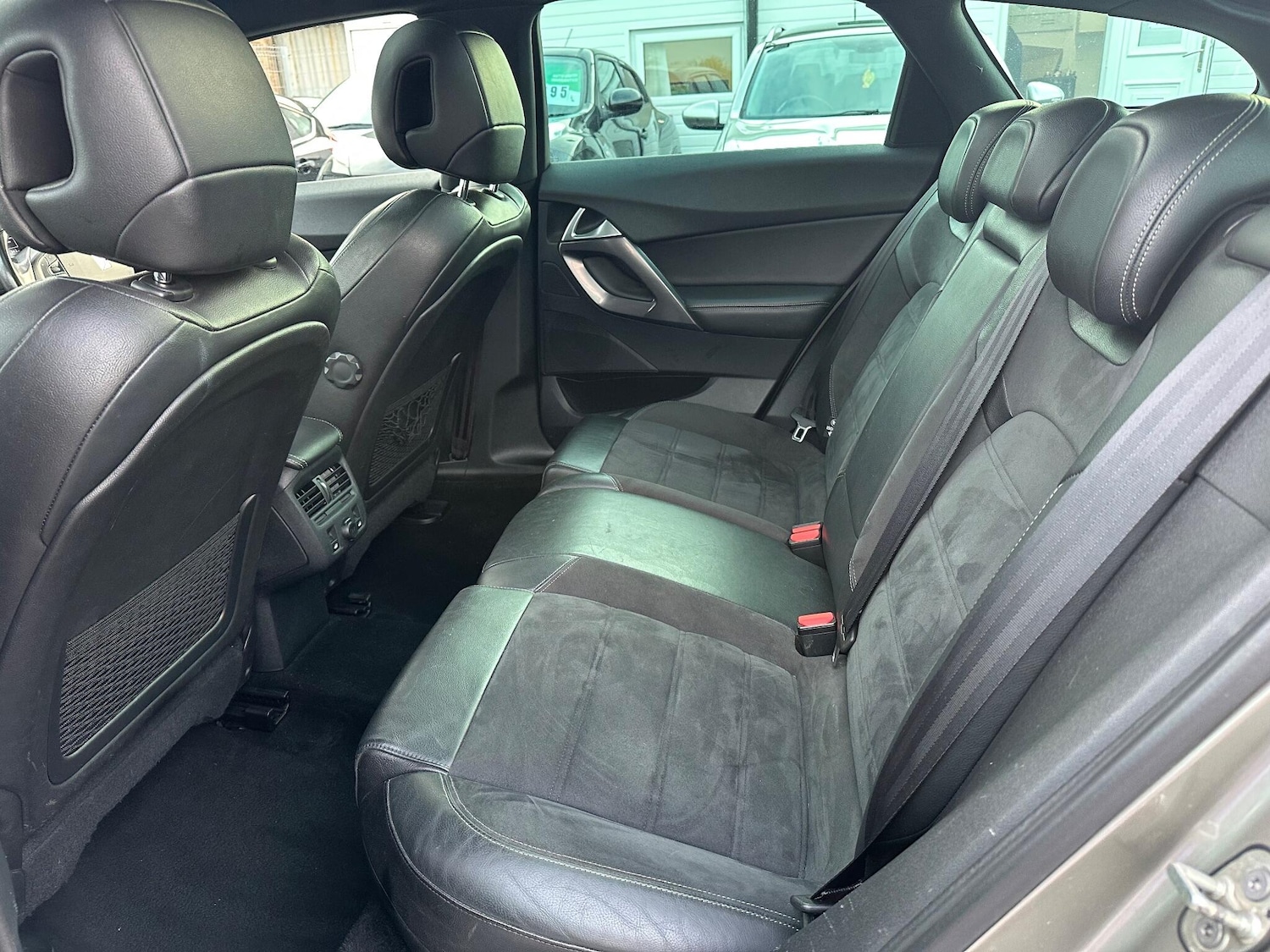 Used Citroen DS5 2013 for sale - 76993155: Photo 14