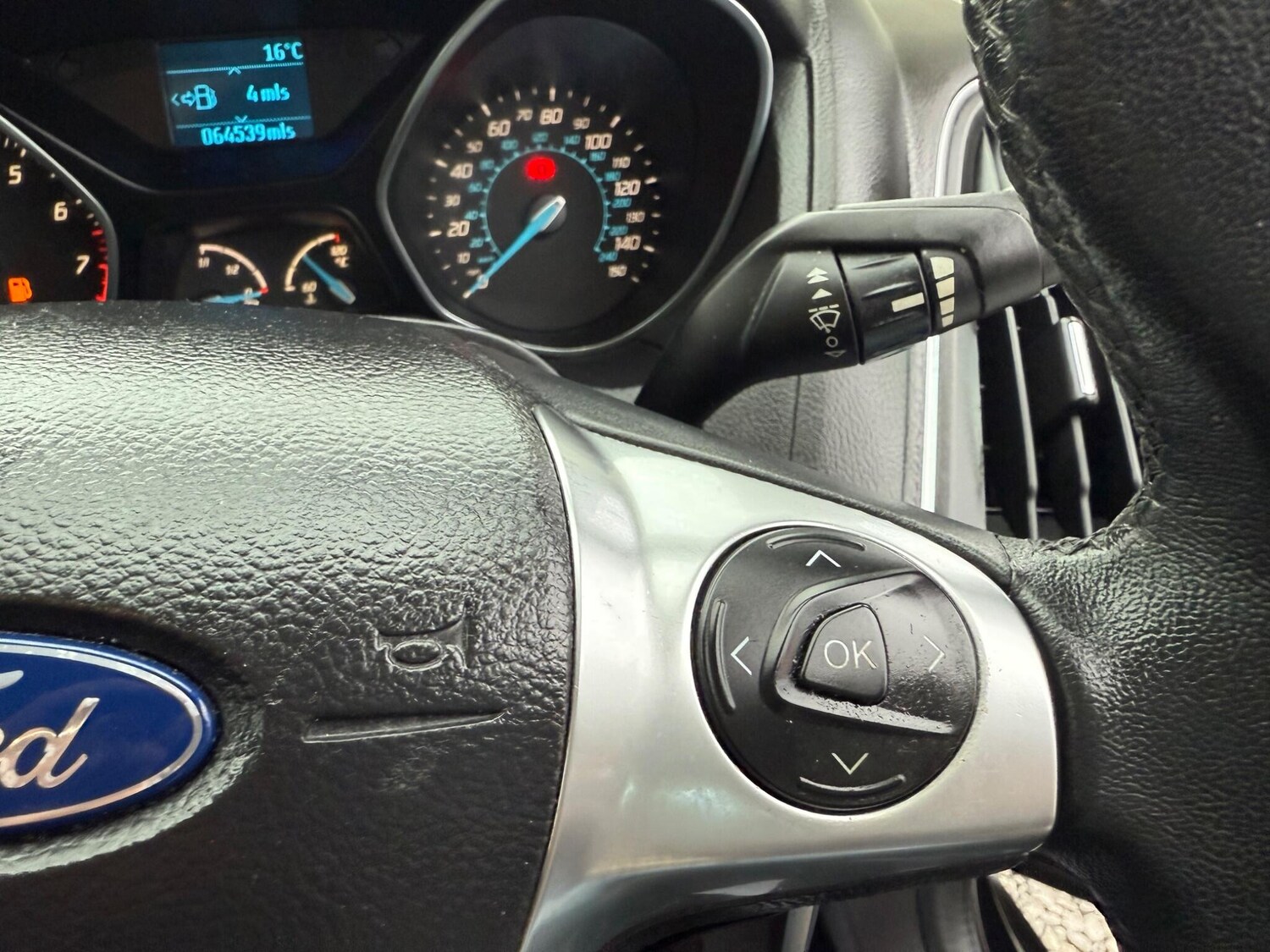 Used Ford Focus 2011 for sale - 76295337: Photo 11