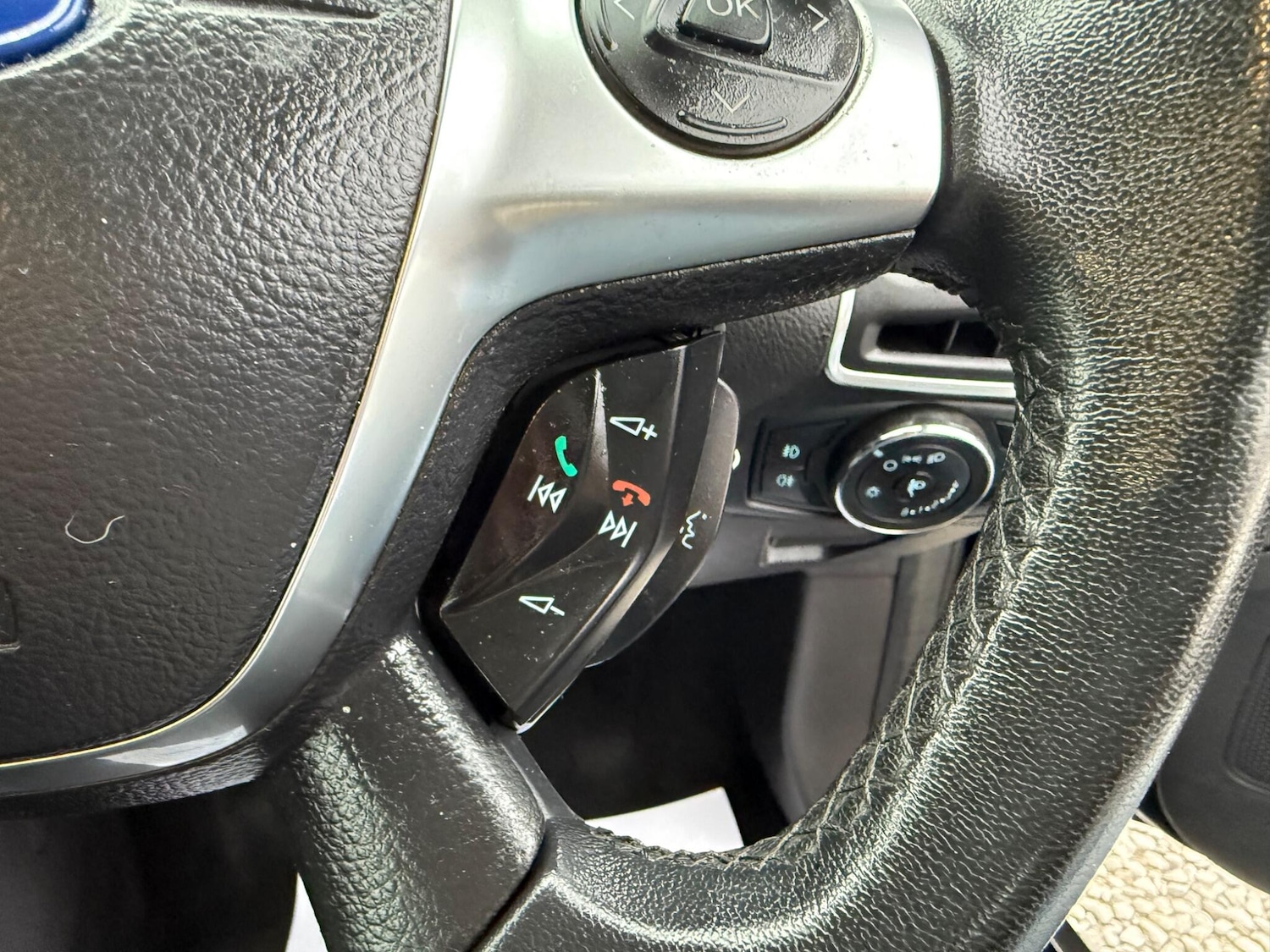 Used Ford Focus 2011 for sale - 76295337: Photo 12