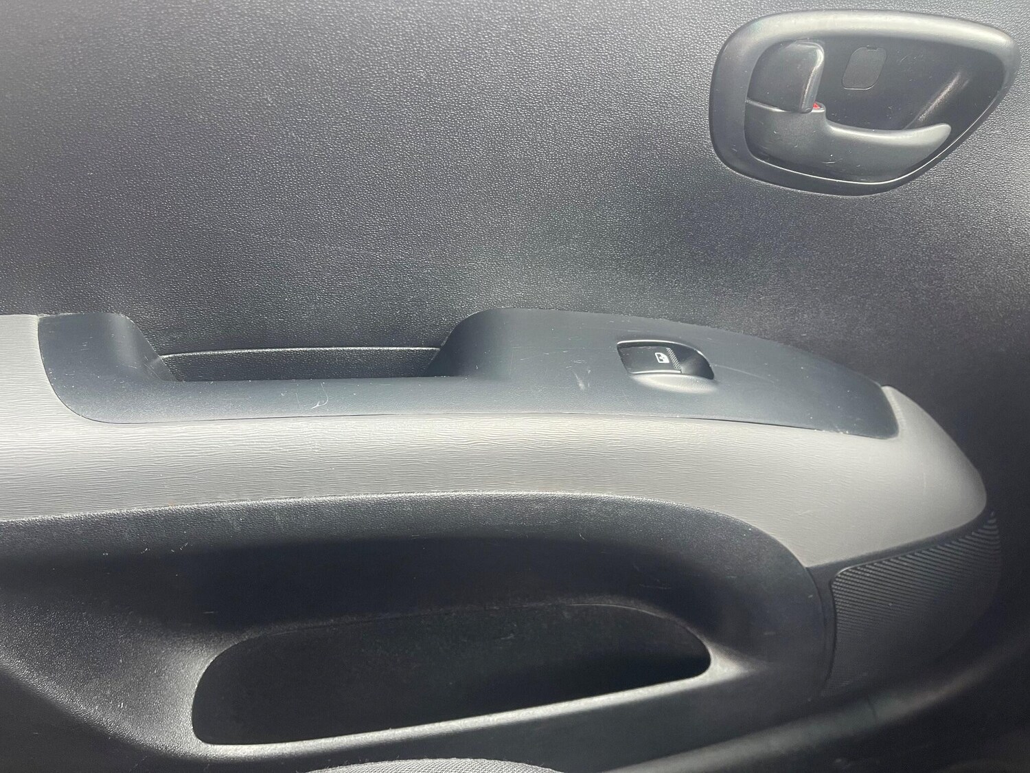 Used Hyundai i10 for sale - 77510232: Photo 21