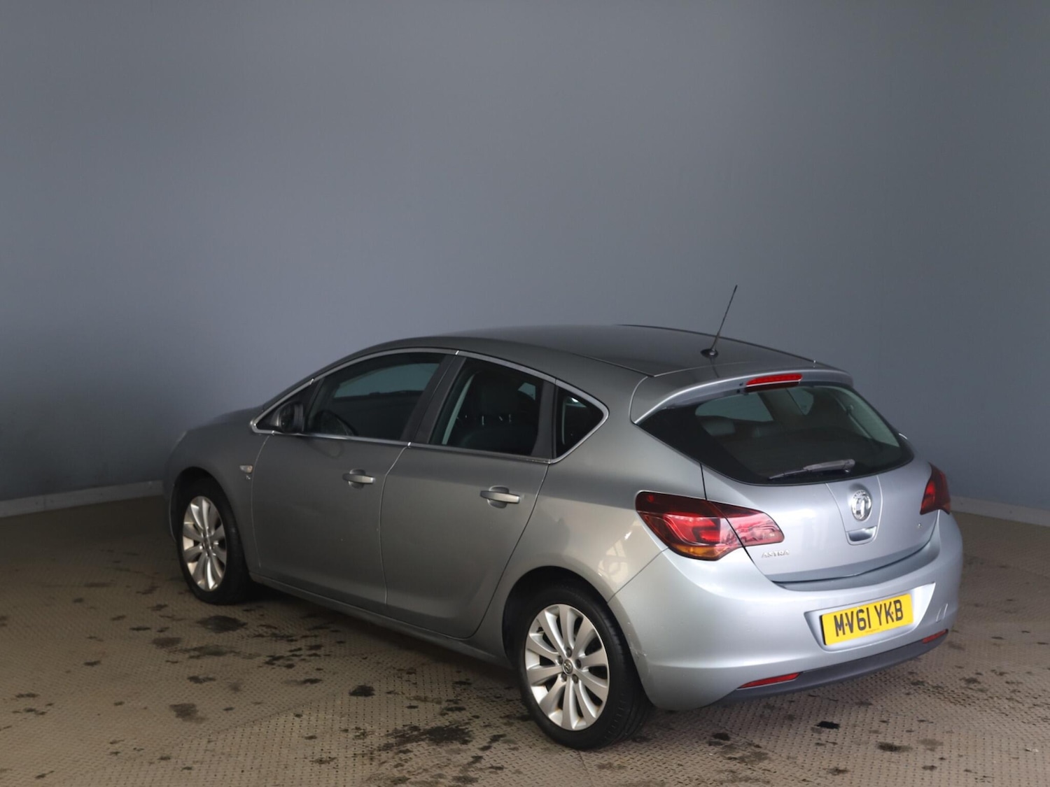 Used Vauxhall Astra for sale - 78115952: Photo 4