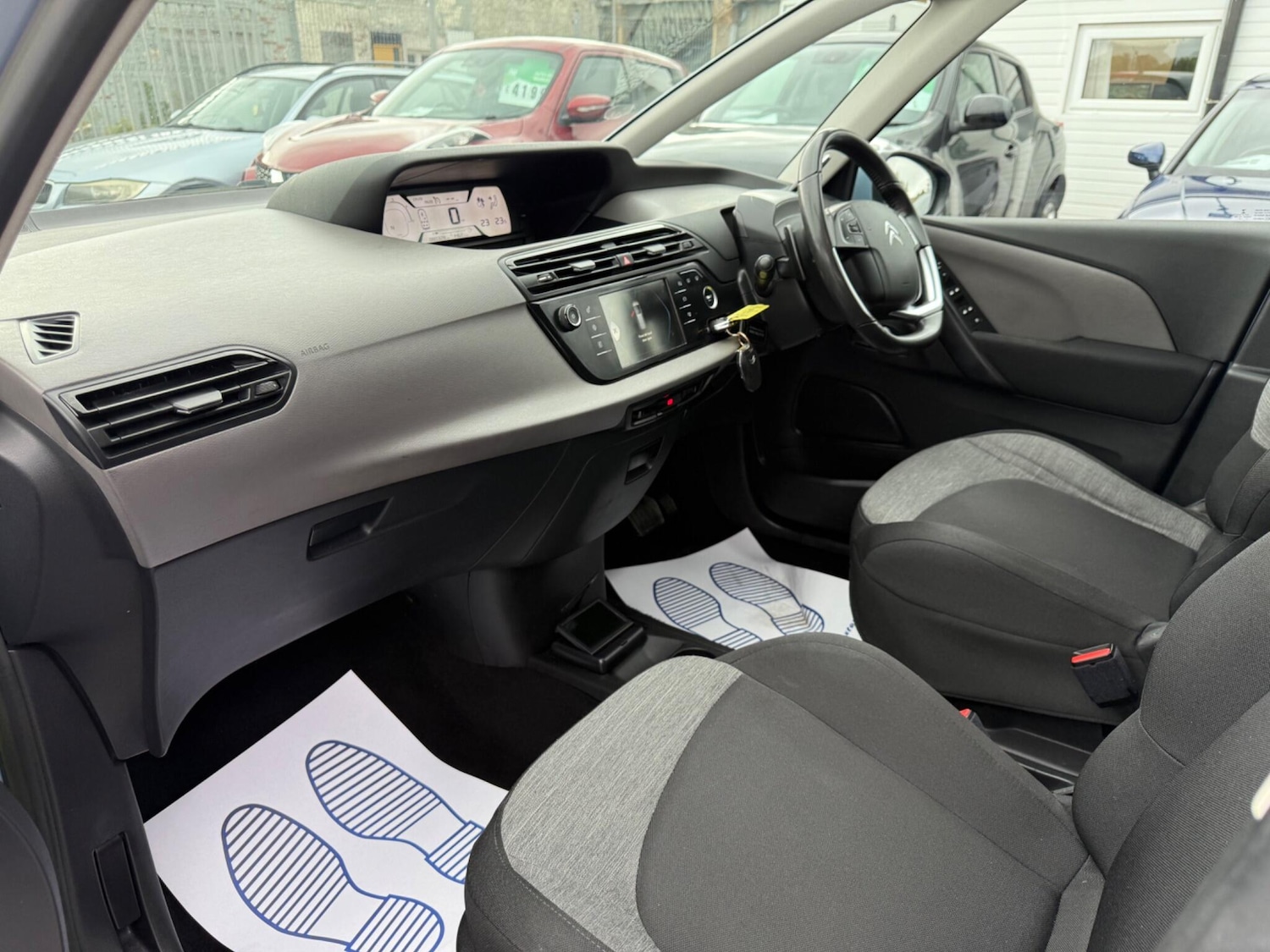 Used Citroen C4 Grand Picasso 2014 for sale - 76137881: Photo 18