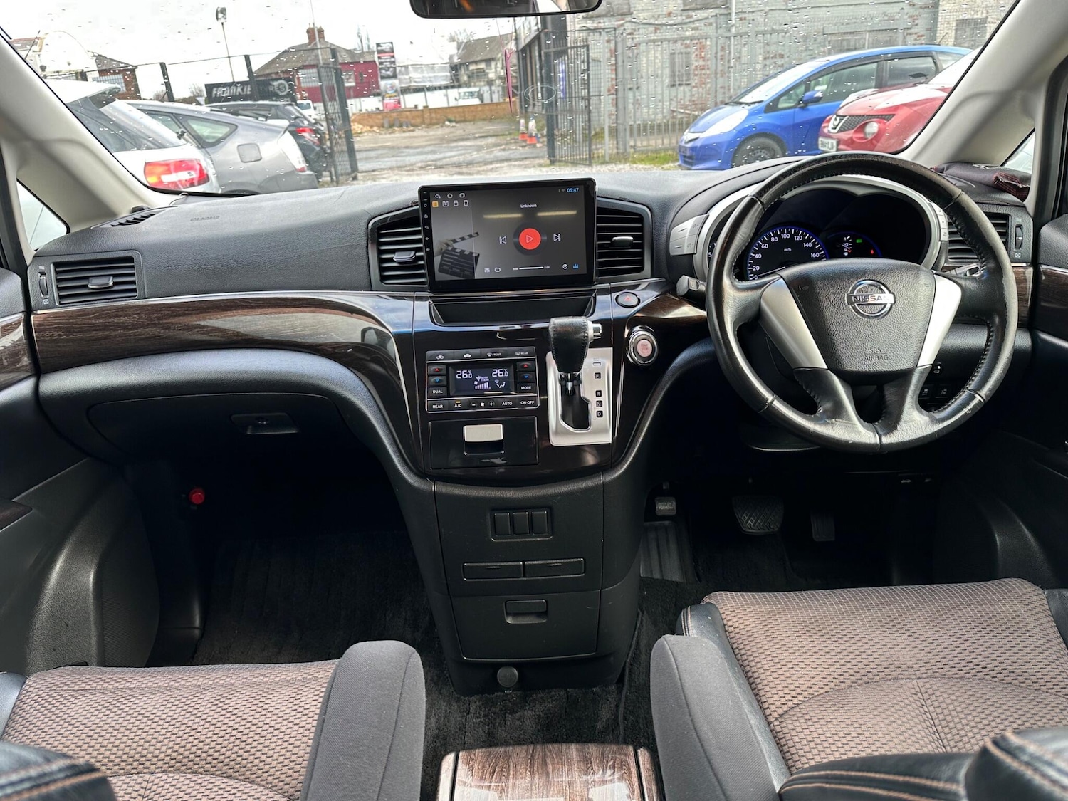 Used Nissan Elgrand 2023 for sale - 78034061: Photo 10