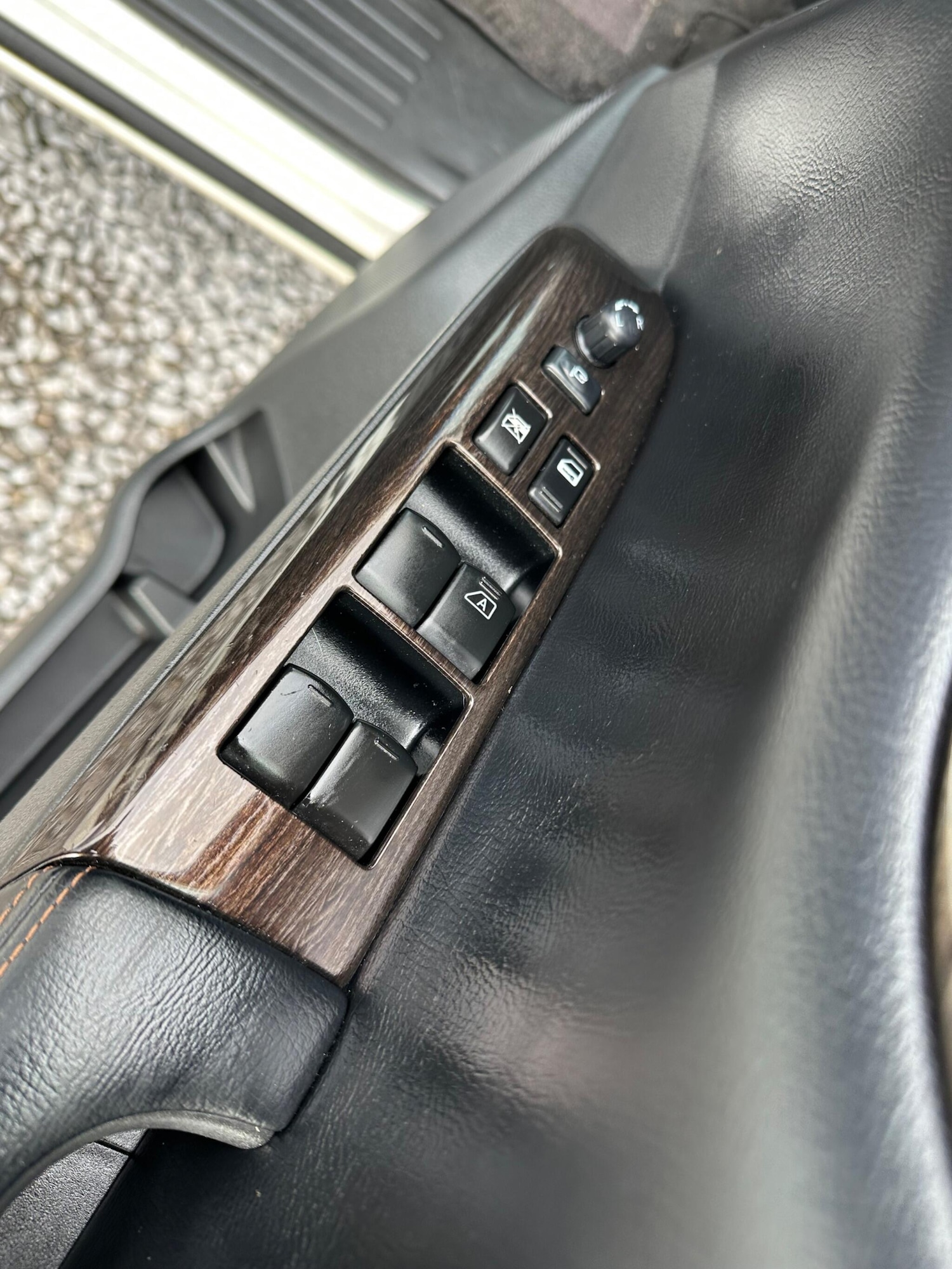 Used Nissan Elgrand 2023 for sale - 78034061: Photo 30