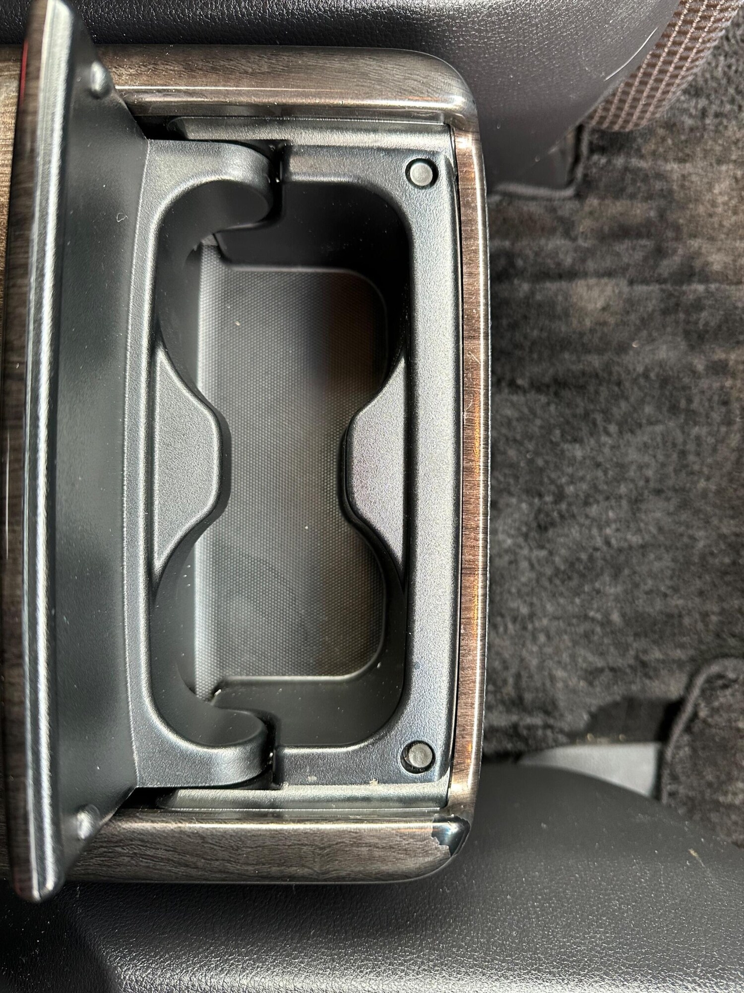 Used Nissan Elgrand 2023 for sale - 78034061: Photo 48