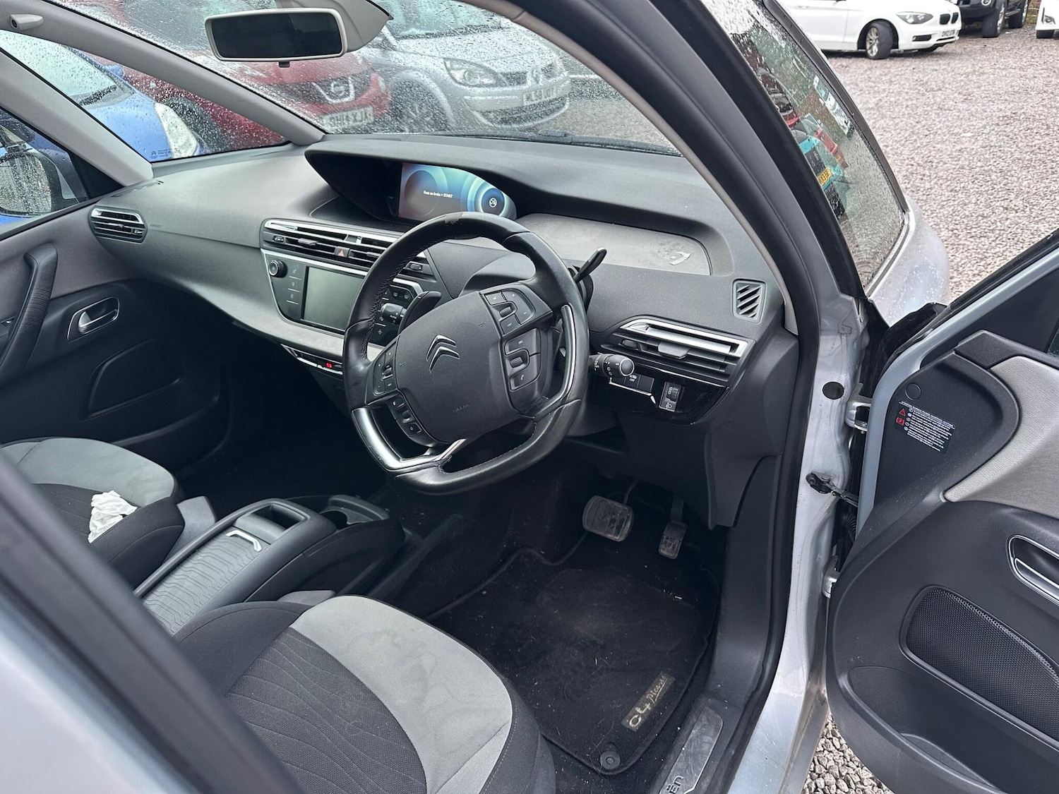 Used Citroen C4 Picasso 2013 for sale - 77523701: Photo 8