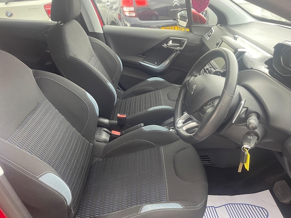 Used Peugeot 208 2013 for sale - 76136528: Photo 12