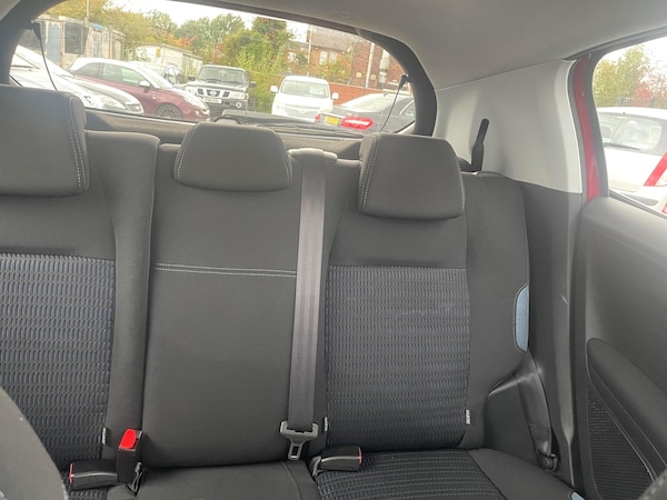 Used Peugeot 208 2013 for sale - 76136528: Photo 15