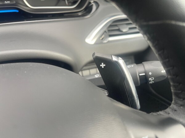 Used Peugeot 208 2013 for sale - 76136528: Photo 18