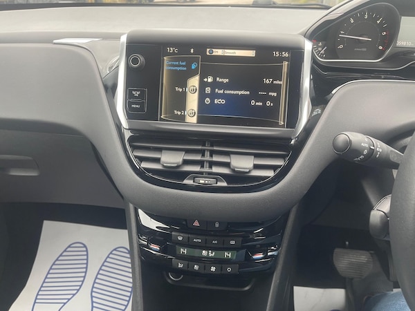 Used Peugeot 208 2013 for sale - 76136528: Photo 21