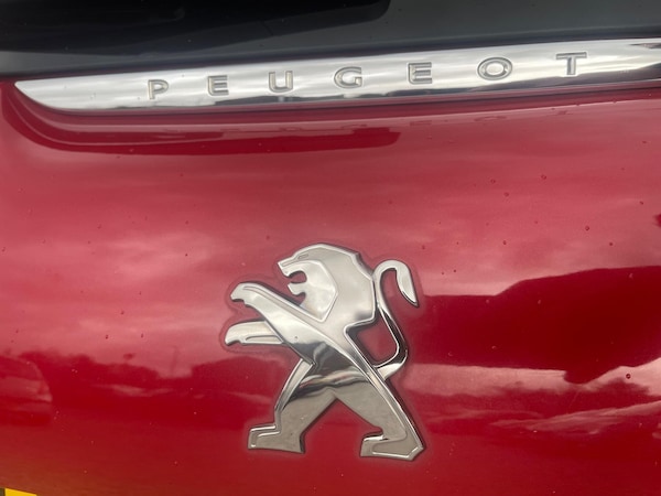 Used Peugeot 208 2013 for sale - 76136528: Photo 48