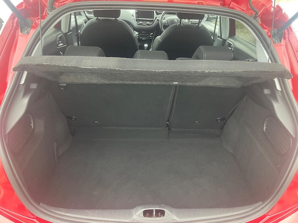 Used Peugeot 208 2013 for sale - 76136528: Photo 49