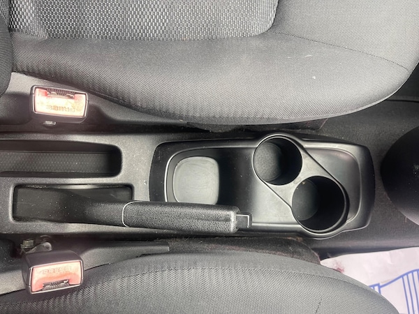 Used Hyundai i10 2010 for sale - 76175094: Photo 10