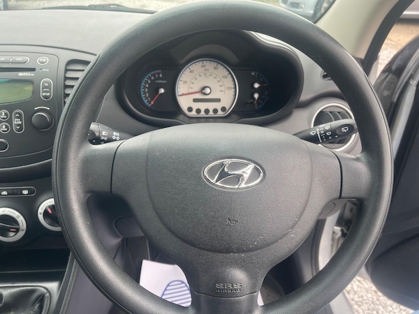 Used Hyundai i10 2010 for sale - 76175094: Photo 15