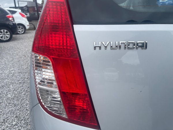 Used Hyundai i10 2010 for sale - 76175094: Photo 25