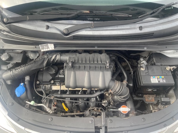 Used Hyundai i10 2010 for sale - 76175094: Photo 31