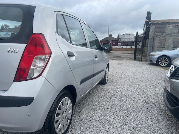 Used Hyundai i10 2010 for sale - 76175094: Photo 9