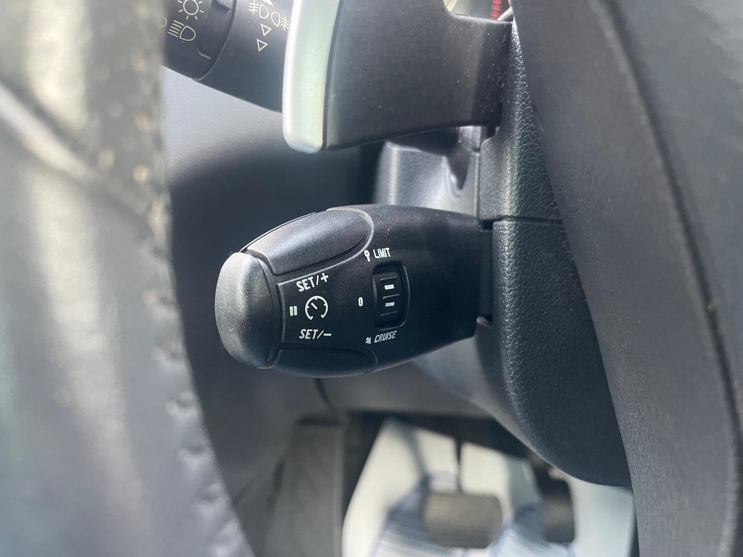 Used Peugeot 5008 2012 for sale - 75949863: Photo 18