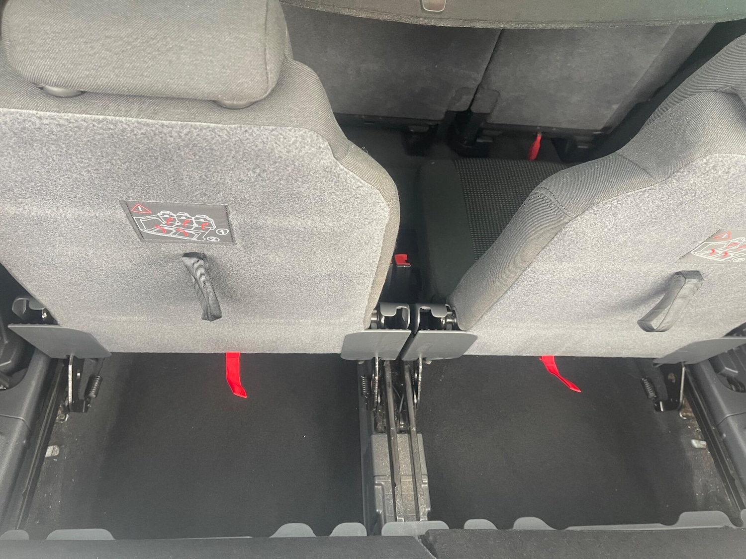 Used Peugeot 5008 2012 for sale - 75949863: Photo 41